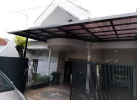 Rungkut Surabaya | Rumah Mewah 200 m² Rungkut Harapan Asri Madya MERR