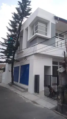 Kontrakan Kios & Kantor Modern 2 Lantai di Cipinang Melayu