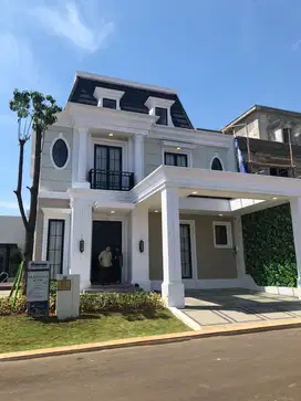 Rumah 3 Lantai Classic Modern di CitraGran Cibubur