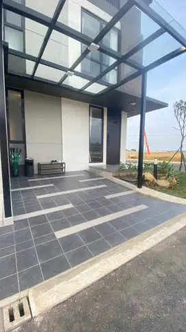 MURAH! Rumah Summarecon View Danau Crown Gading Bekasi