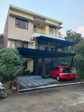 Dijual Rumah hook samping Ahpoong Sentul Bogor