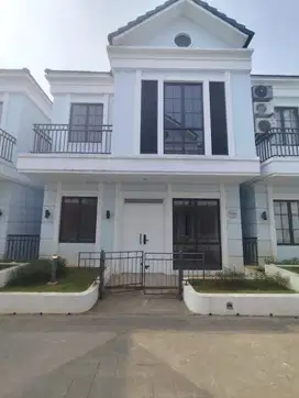 Rumah 3 LT Double Decker di Lavon Tangerang 1K900066