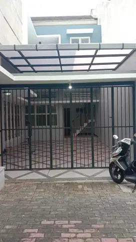 Rumah Cluster Tengah Kota Solo Mangkubumen Banjarsari Surakarta 2lt