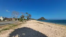 TANAH TEPI PANTAI KUTA MANDALIKA DEKAT SIRKUIT GP