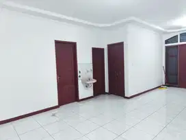 Disewa Villa Di Komplek Cemara Asri Medan - Jalan Cempaka