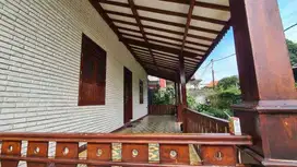 Rumah Etnik Ada Kolam Renang di Kelapa Dua Cimanggis Depok Jawa Barat