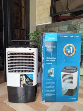 MIDEA Air Cooler series AC120-16F