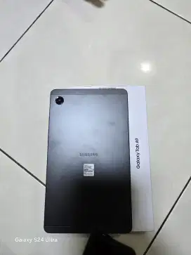 Samsung tab a9 4/64 like new
