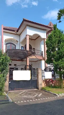 Disewa Rumah Mewah Siap Huni Daerah Exclusive di Istana Dieng  Malang