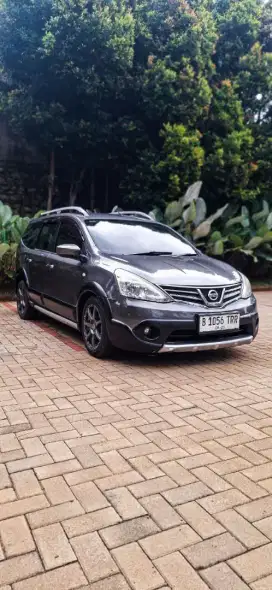 Livina Xgear 2013 Matic 7 seater Pajak panjang 09/26