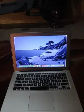 Macbook Air 13-inch, early 2015
