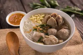 Dicari penjaga kantin yang bisa masak untuk 1 minggu