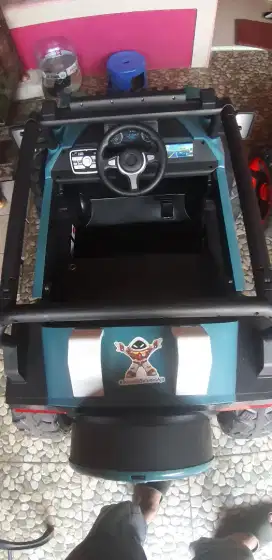 Mobil aki anak pasific jeep hummer
