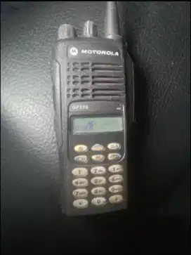 Di jual ht motorola gp 338 uhf seken