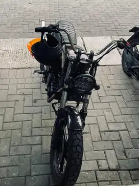 Motor custom byson