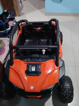 Mobil Anak aki charger lengkap