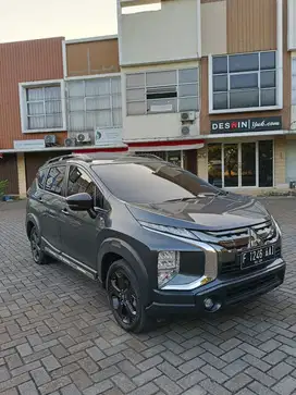 Expander Cross Premium Package AT 2021 Mitsubishi Xpander 2021 Bensin