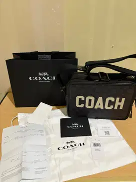 COACH (Malaysia) Crossbody 24 in Signature C