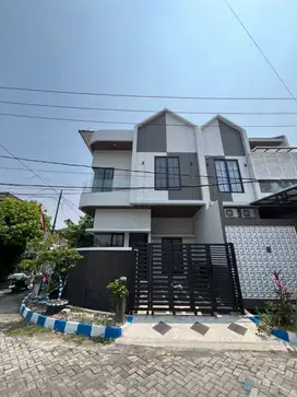 Dijual Rumah Baru Gress 2 Lantai Rungkut Mapan Dekat Merr Surabaya