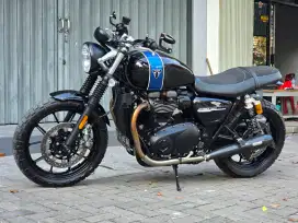 Moge Clasic Triumph Street Twin 900 th 2019/2020 km 2rb Modif Siap Gas