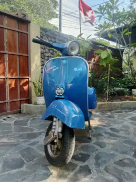 Vespa super tahun 1968
