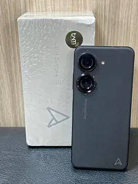 Asus Zenfone 10 8/128Gb Resmi
