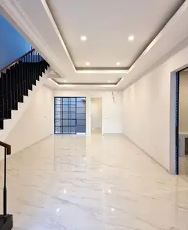 JUAL RUMAH ARAYA BARU GRESS MASTER BEDROOM ADA 2