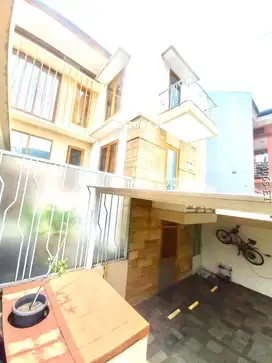 Rumah Dijual Murah Siap Huni Lokasi Strategis Di BSD