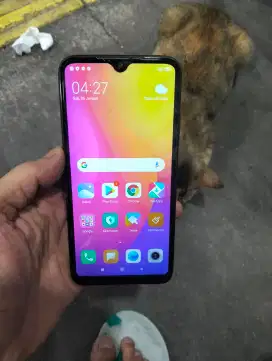 Redmi 7 ram 3.   .