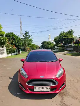 ford fiesta trand at 2015