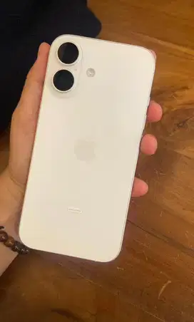 Iphone 16 ibox putih cuma untuk review