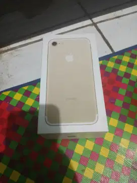 Dijual 1phone 7 rose gold like new
