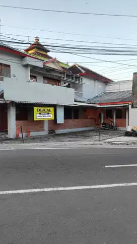 Ruko 2 lantai strategis pinggir jalan kabupaten, cocok utk resto cafe