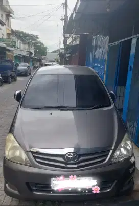 innova bensin 2011 km 110 Medan Sumut