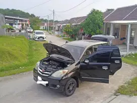 Xenia 2010 xi bensin manual