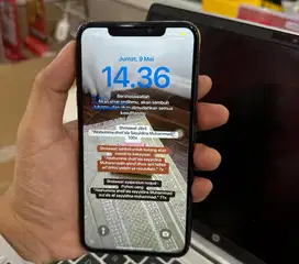 Iphone Xs max 64 gb
