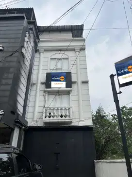 DIJUAL ruko strategis 3.5 lt  pinggir jalan utama Alternative cibubur