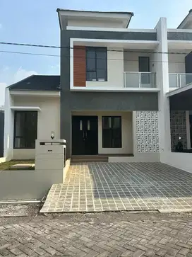 DIJUAL RUMAH SIAP HUNI EMERALD SEMARANG