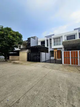MURAH, BARU & SIAP HUNI. Rumah Dijual joglo, Komplek, Akses 3 Mobil