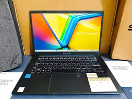 ASUS VivoBook A1404VA Core i3-1315U 16GB/512GB Fullset Garansi 2026