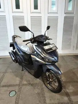 Bissmillah dijual motor Honda Vario gen 2 SE   keyles 2023 istimewa