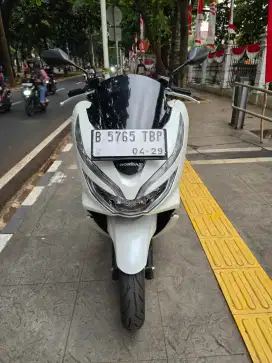 DIJUAL CASH HONDA PCX 150 CBS ISS THN 2019 PAJAK OFF 1x SIAP PAKAI
