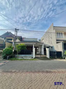 Rumah Kost 2 lantai di Wisma Permai Tengah