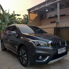 ( LOW KM 28 RIBUAN ) SUZUKI S-CROSS 2018 PEMAKAIAN 2019 1.5 MANUAL .