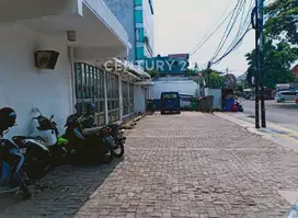 TANAH DAN BANGUNAN DI MATRAMAN RAYA BISA DIBANGUN GEDUNG