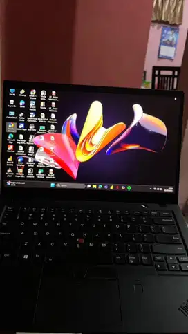 LAPTOP THINKPAD X1 CARBON