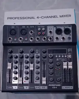 Mixer 4 chanel morfand cs 4