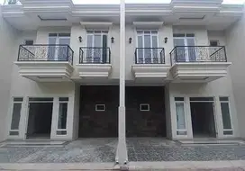 rumah terlaris cempaka putih 5 dekat yarsi,rsij,busway,kemayoran