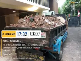 Jasa angkut puing dan buang sampah