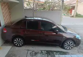 Nissan Latio 2010 Bensin